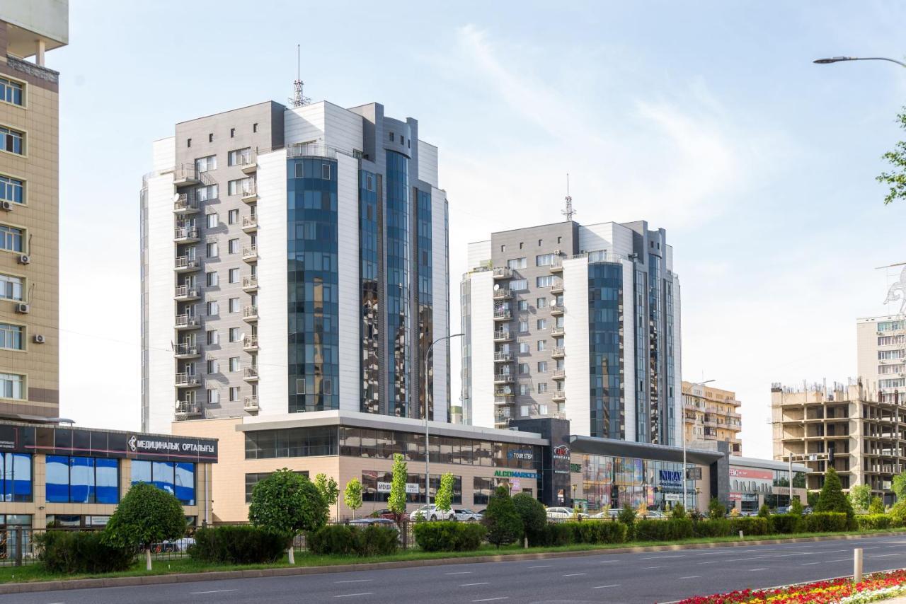 Apartment On Kunayeva 38 Шымкент Экстерьер фото